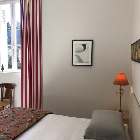 La Penesais Villa Beaumont-en-Veron Ruang foto