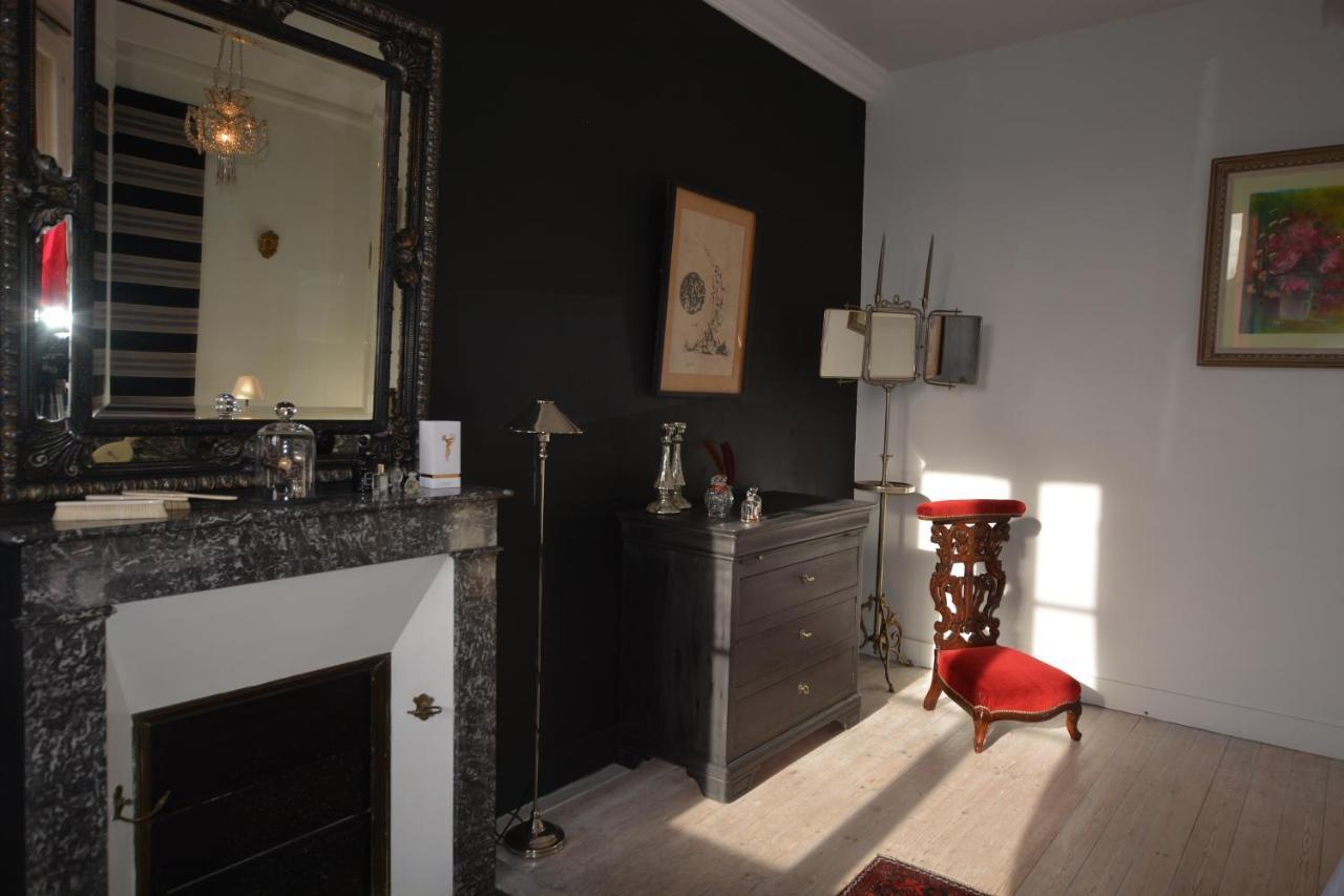 La Penesais Villa Beaumont-en-Veron Bagian luar foto