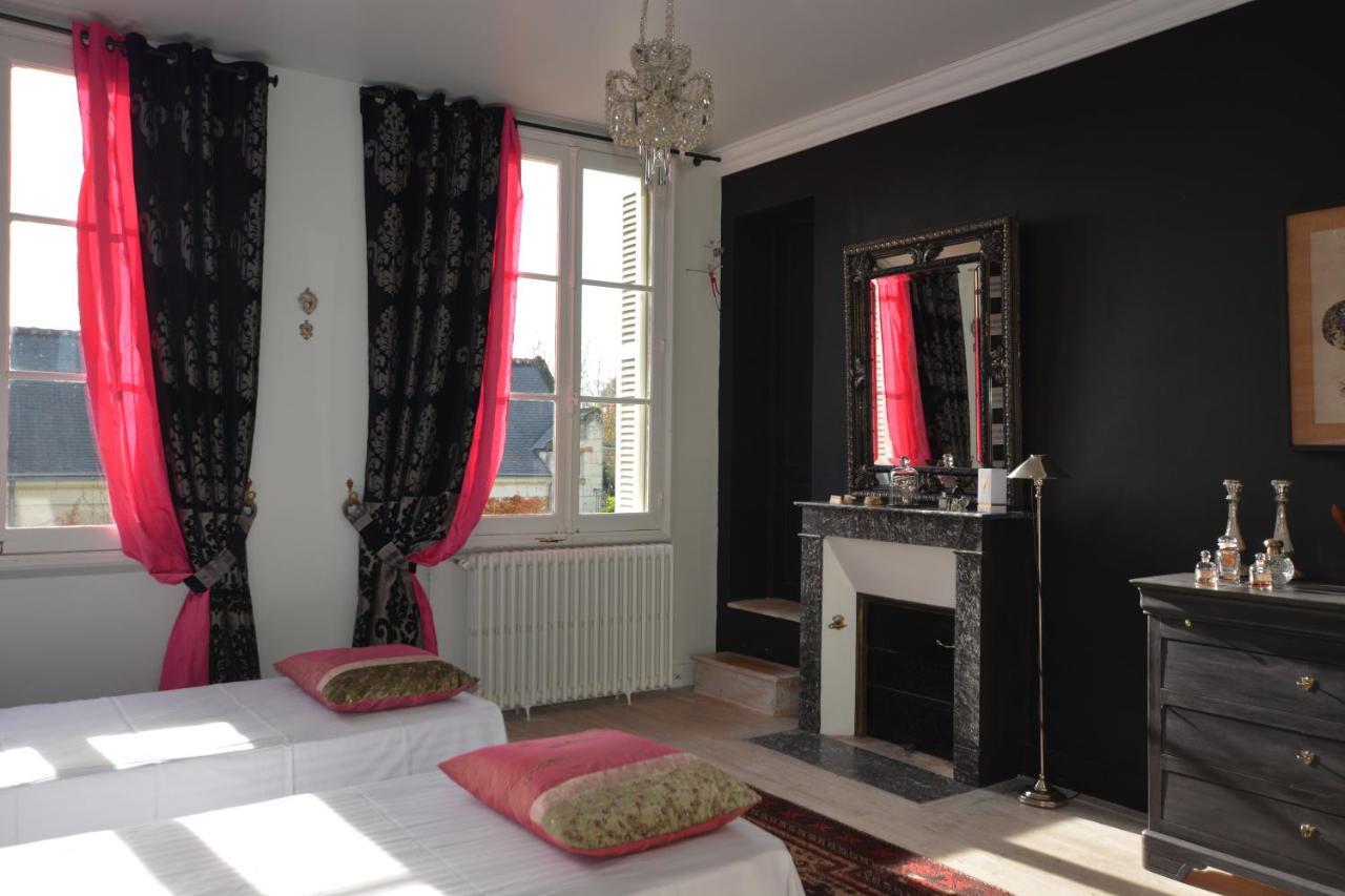 La Penesais Villa Beaumont-en-Veron Bagian luar foto