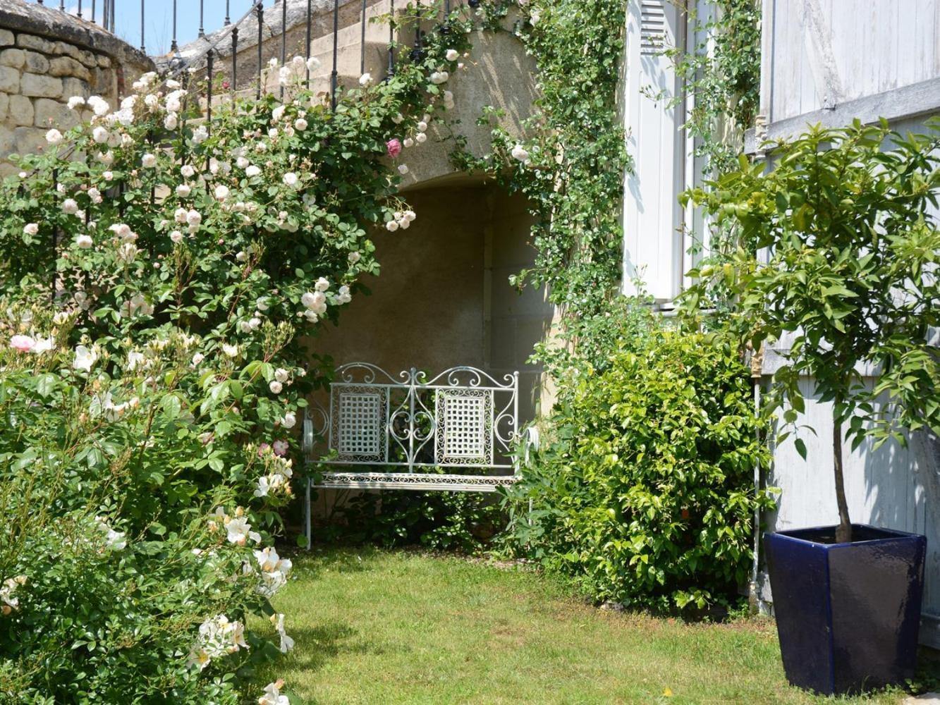 La Penesais Villa Beaumont-en-Veron Ruang foto